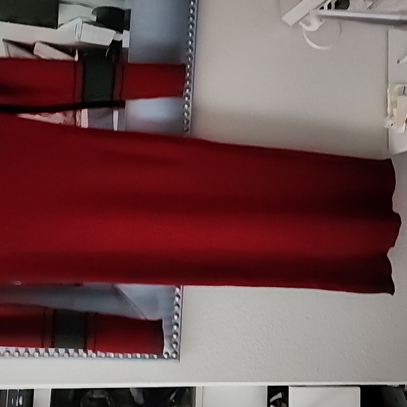 Dress - Picture 3 of 7